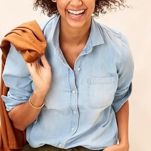 Old Navy XL Chambray - Picture 3 of 10